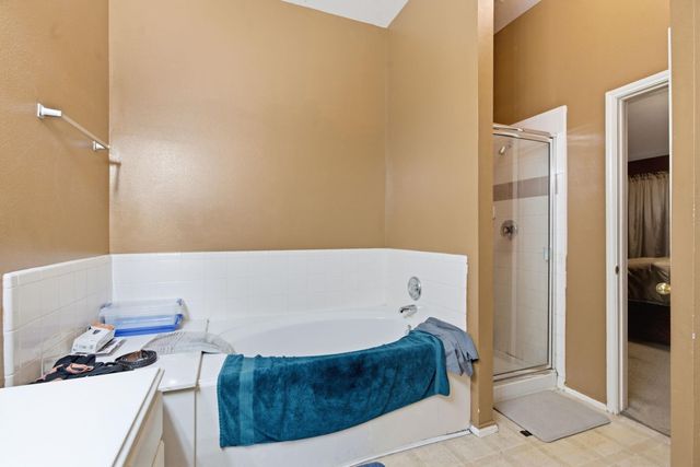 4510 Knights Court, Baytown, TX 77521