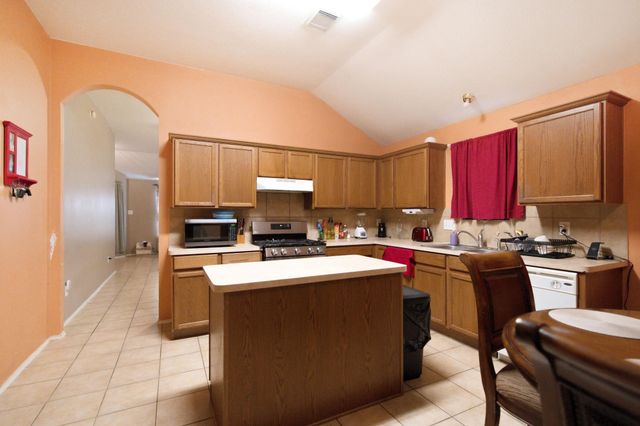 4510 Knights Court, Baytown, TX 77521