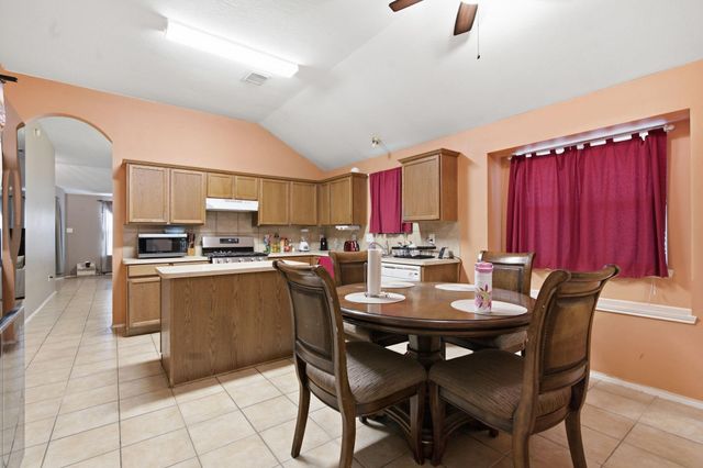 4510 Knights Court, Baytown, TX 77521