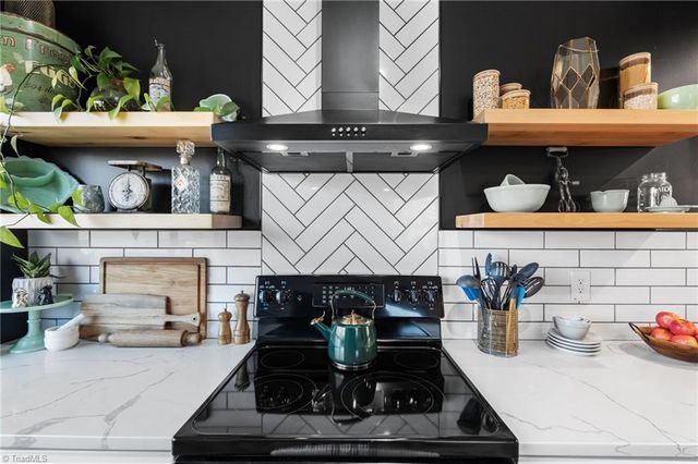 224 Tabor View Lane, Winston-salem, NC 27106