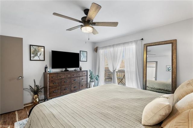 224 Tabor View Lane, Winston-salem, NC 27106