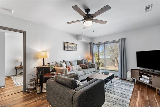 224 Tabor View Lane, Winston-salem, NC 27106