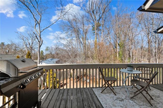 224 Tabor View Lane, Winston-salem, NC 27106