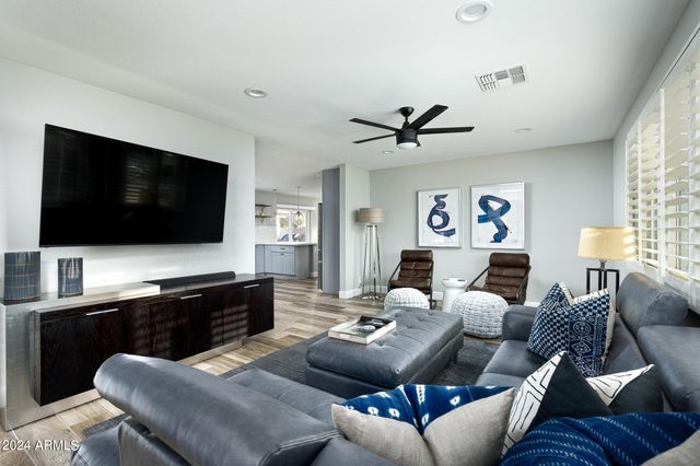 4501 N 86TH Place, Scottsdale, AZ 85251