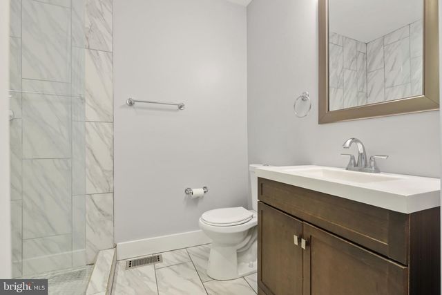 329 S NEWKIRK ST, Baltimore, MD 21224