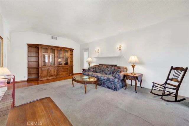 5438 Radford Avenue, Valley Village, CA 91607