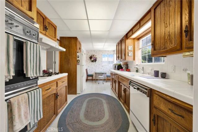5438 Radford Avenue, Valley Village, CA 91607