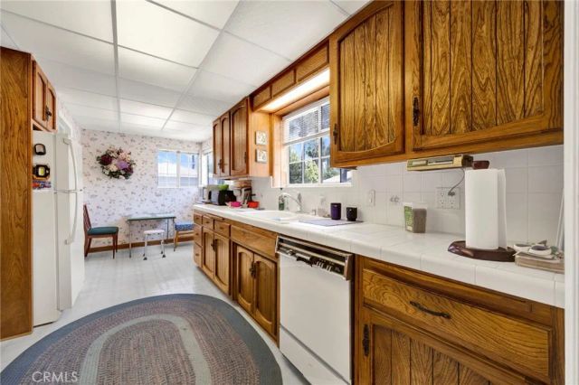 5438 Radford Avenue, Valley Village, CA 91607