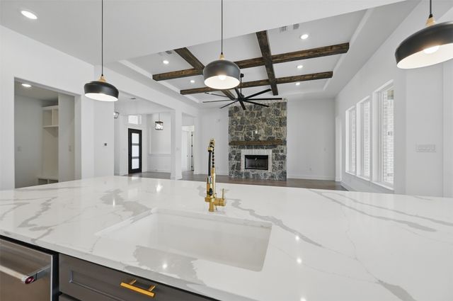 8241 Grayson Court, Midlothian, TX 76065