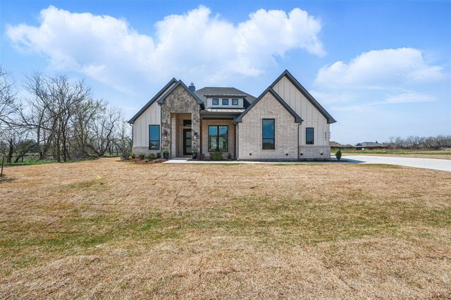 8241 Grayson Court, Midlothian, TX 76065
