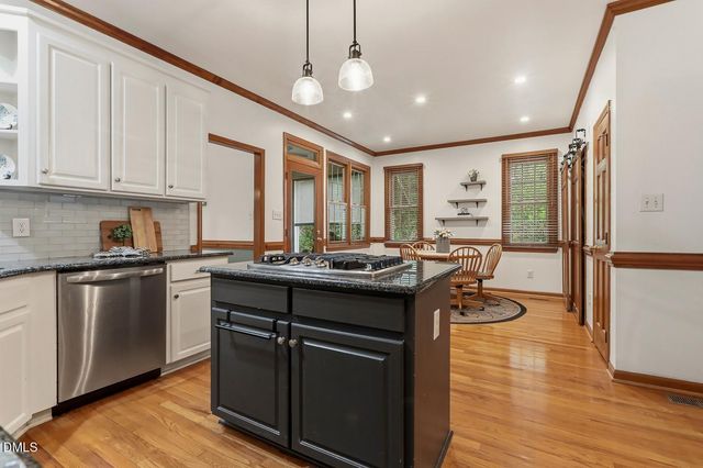 5512 Doemont Drive, Apex, NC 27539