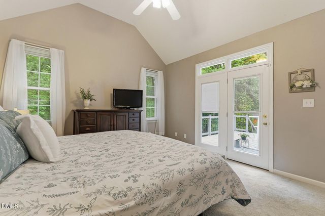 5512 Doemont Drive, Apex, NC 27539