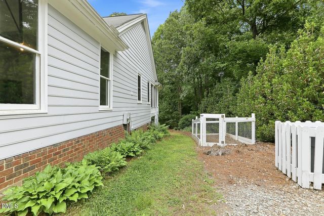 5512 Doemont Drive, Apex, NC 27539