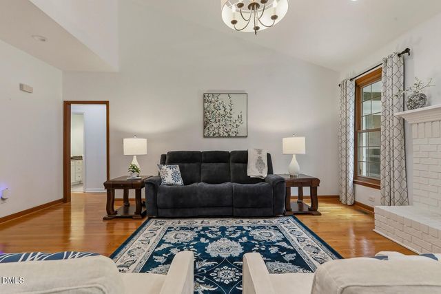 5512 Doemont Drive, Apex, NC 27539