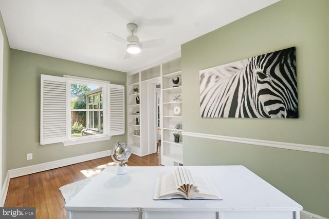 824 S COURTHOUSE RD, Arlington, VA 22204