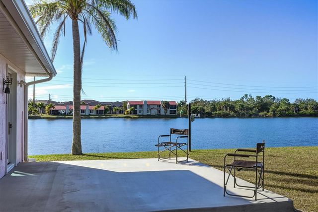 2219 CYPRESS ST, Punta Gorda, FL 33950