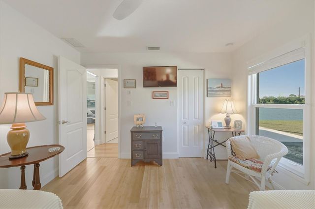 2219 CYPRESS ST, Punta Gorda, FL 33950