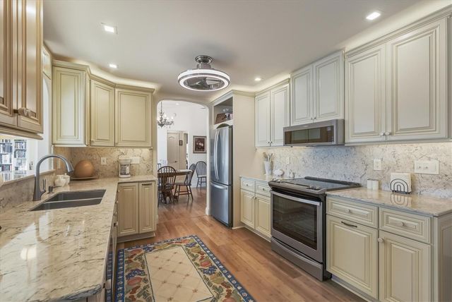 2219 CYPRESS ST, Punta Gorda, FL 33950