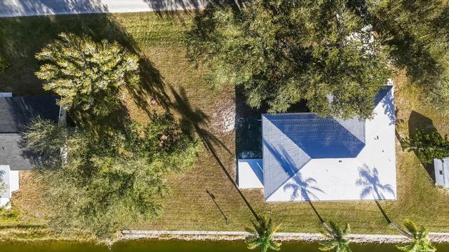 2219 CYPRESS ST, Punta Gorda, FL 33950