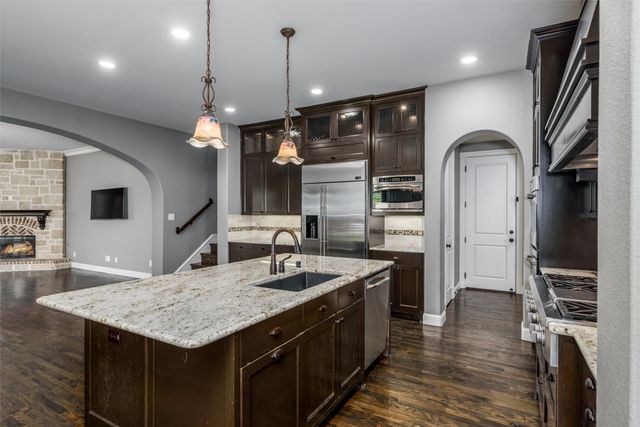 3448 Greenbrier Drive, Frisco, TX 75033