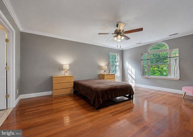 5210 KNIGHTS CT, Saint Leonard, MD 20685