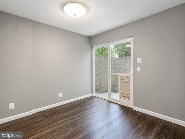 5210 KNIGHTS CT, Saint Leonard, MD 20685