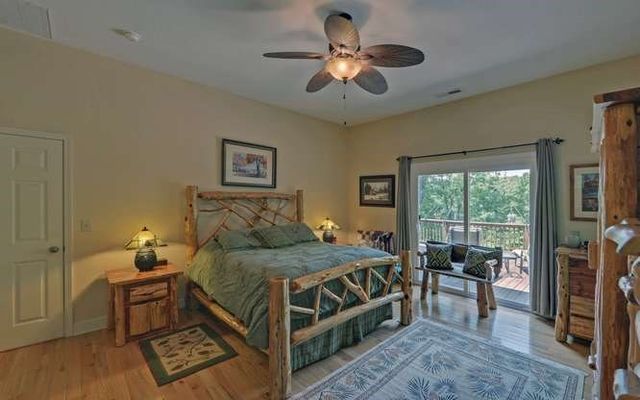 10 Piper Ln, Murphy, NC 28906