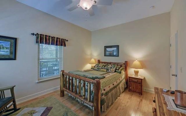 10 Piper Ln, Murphy, NC 28906