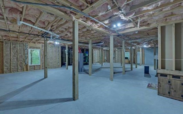 10 Piper Ln, Murphy, NC 28906