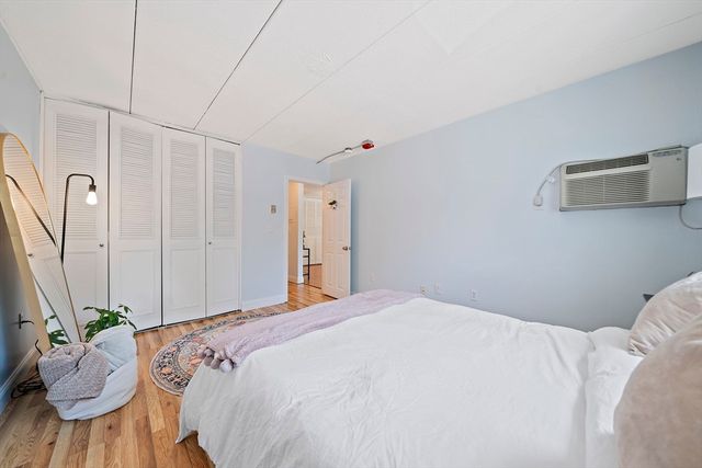 179 Presidents Ln 3J, Quincy, MA 02169