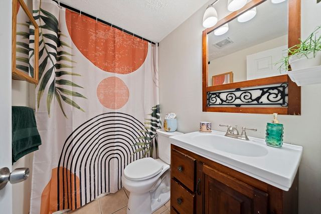179 Presidents Ln 3J, Quincy, MA 02169