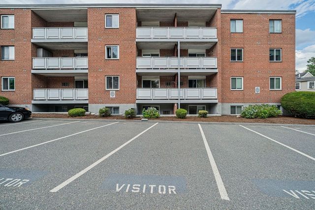 179 Presidents Ln 3J, Quincy, MA 02169