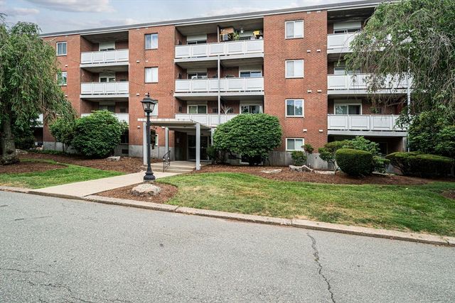 179 Presidents Ln 3J, Quincy, MA 02169
