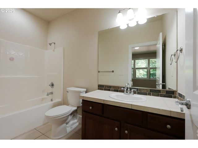 14873 Sw JONAGOLD Ter, Portland, OR 97224