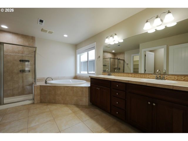 14873 Sw JONAGOLD Ter, Portland, OR 97224