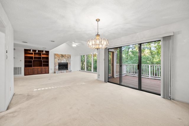 50 Lazy Lane, The Woodlands, TX 77380