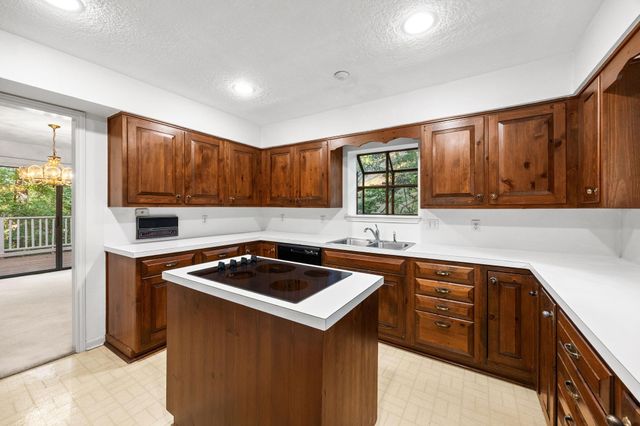 50 Lazy Lane, The Woodlands, TX 77380