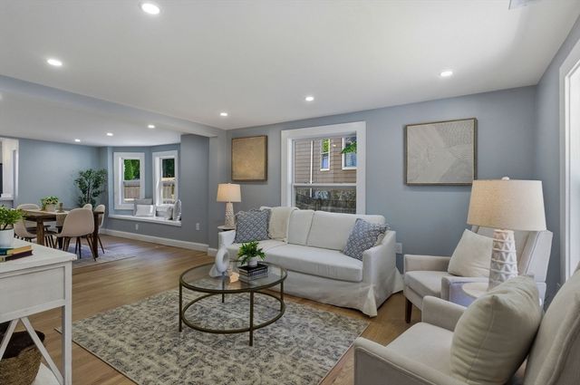 8 Linden Rd, Melrose, MA 02176