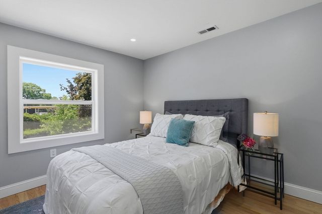 8 Linden Rd, Melrose, MA 02176