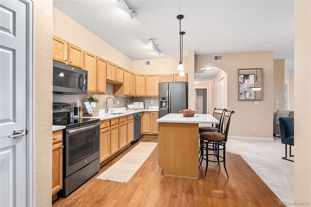 9896 W Freiburg Drive 1B, Littleton, CO 80127