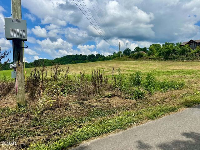 5420 Cocke County Line Road, Cosby, TN 37722