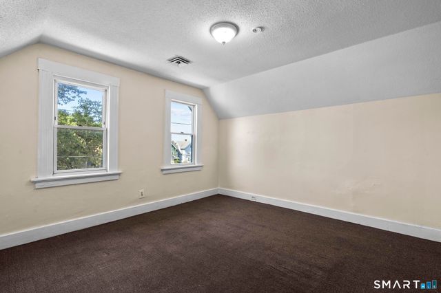 286 Exchange Street 3rd Flr, New Haven, CT 06513