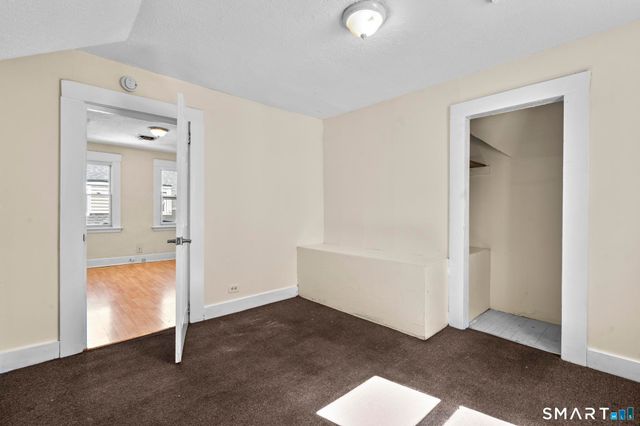 286 Exchange Street 3rd Flr, New Haven, CT 06513