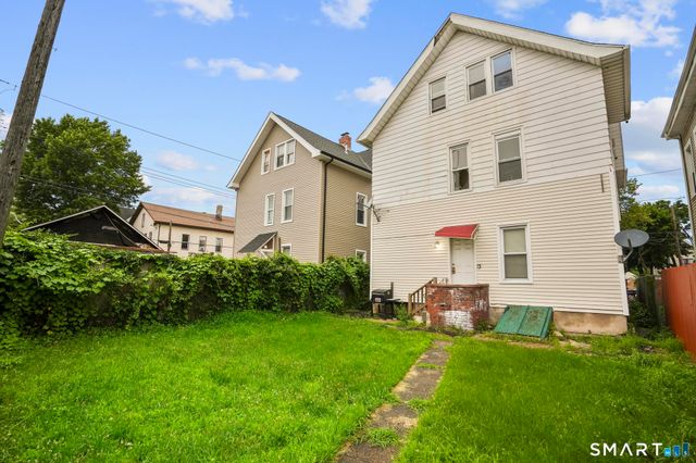 286 Exchange Street 3rd Flr, New Haven, CT 06513