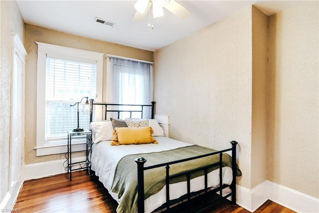 1313 Prescott Place, High Point, NC 27262