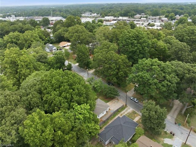 1313 Prescott Place, High Point, NC 27262