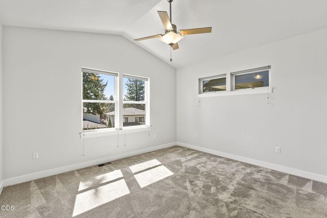 61016 SE Crane Peak Court, Bend, OR 97702