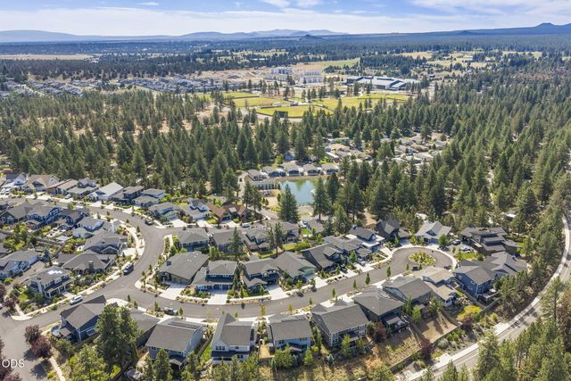 61016 SE Crane Peak Court, Bend, OR 97702