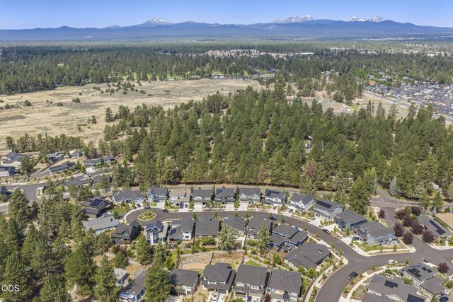 61016 SE Crane Peak Court, Bend, OR 97702