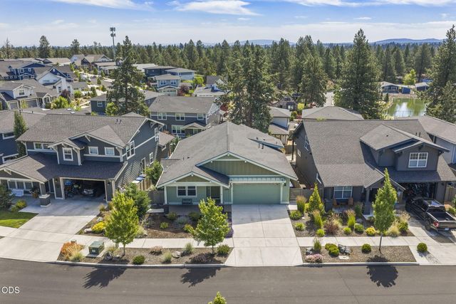 61016 SE Crane Peak Court, Bend, OR 97702